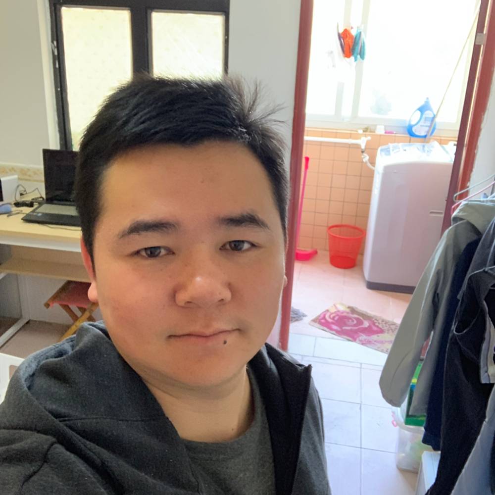 小丸子高高的照片