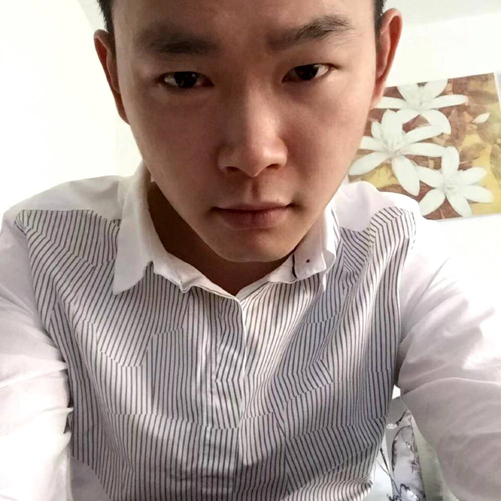 光亮踢沧澜的照片