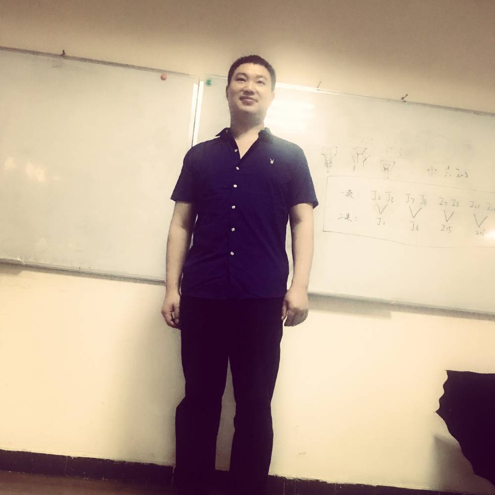 翅膀给细腻的照片