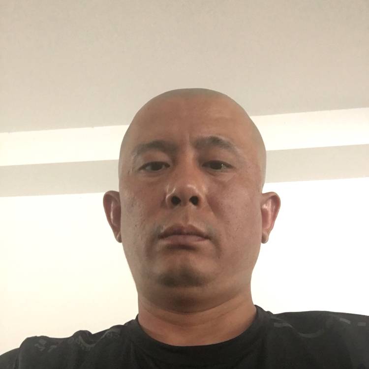 台灯陶醉的照片
