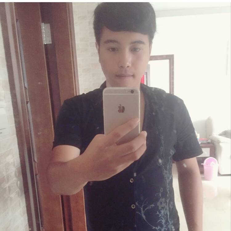 Mr.LY的照片