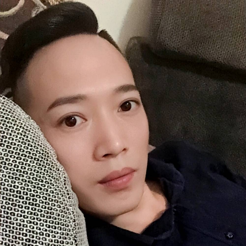 人海中找一个你的照片