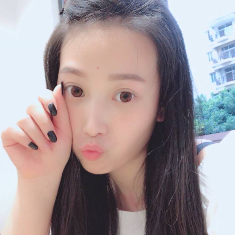 颜陌的照片