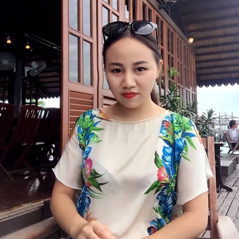 安娜莎尔的照片