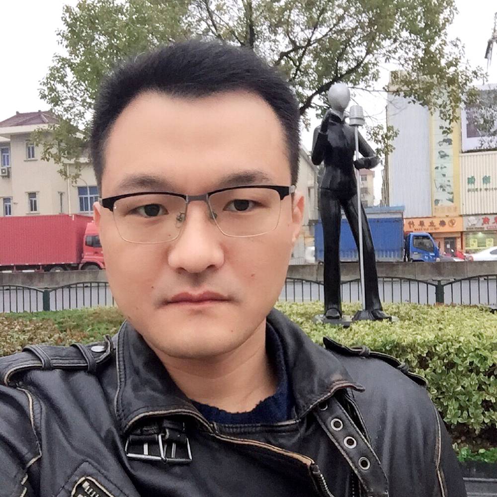 木鱼爱上猫的照片