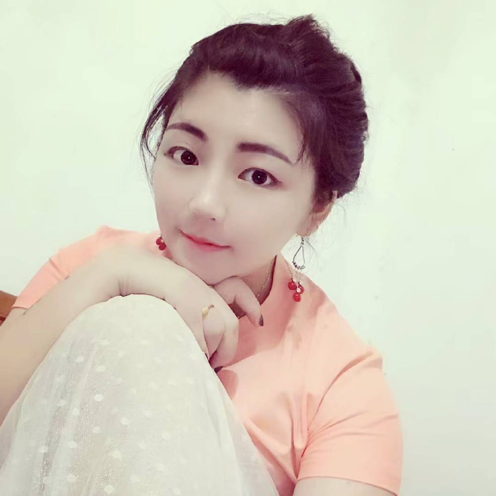 浅浅的微笑∗的照片