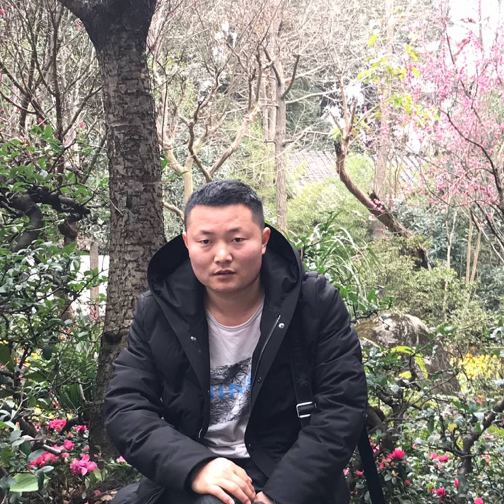 卑微的长情丶的照片