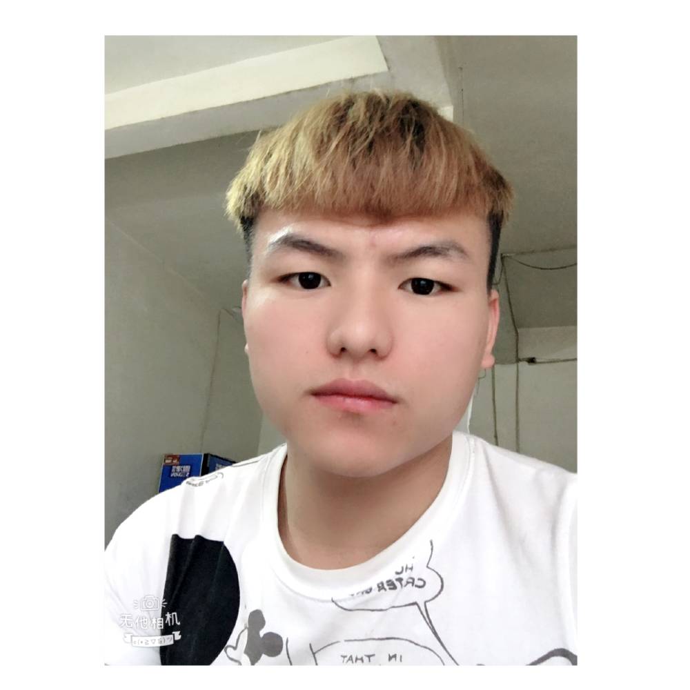 盼望倾心魁梧的照片