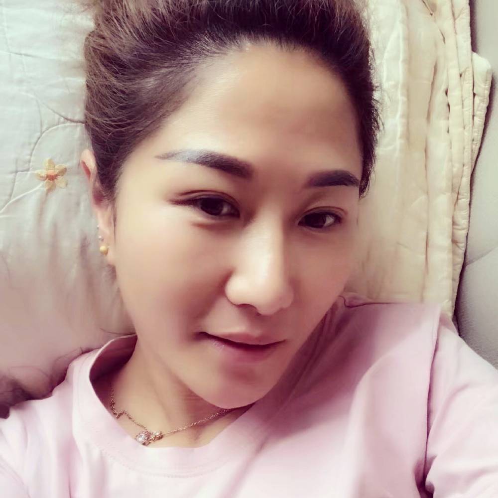 简单ghx的照片