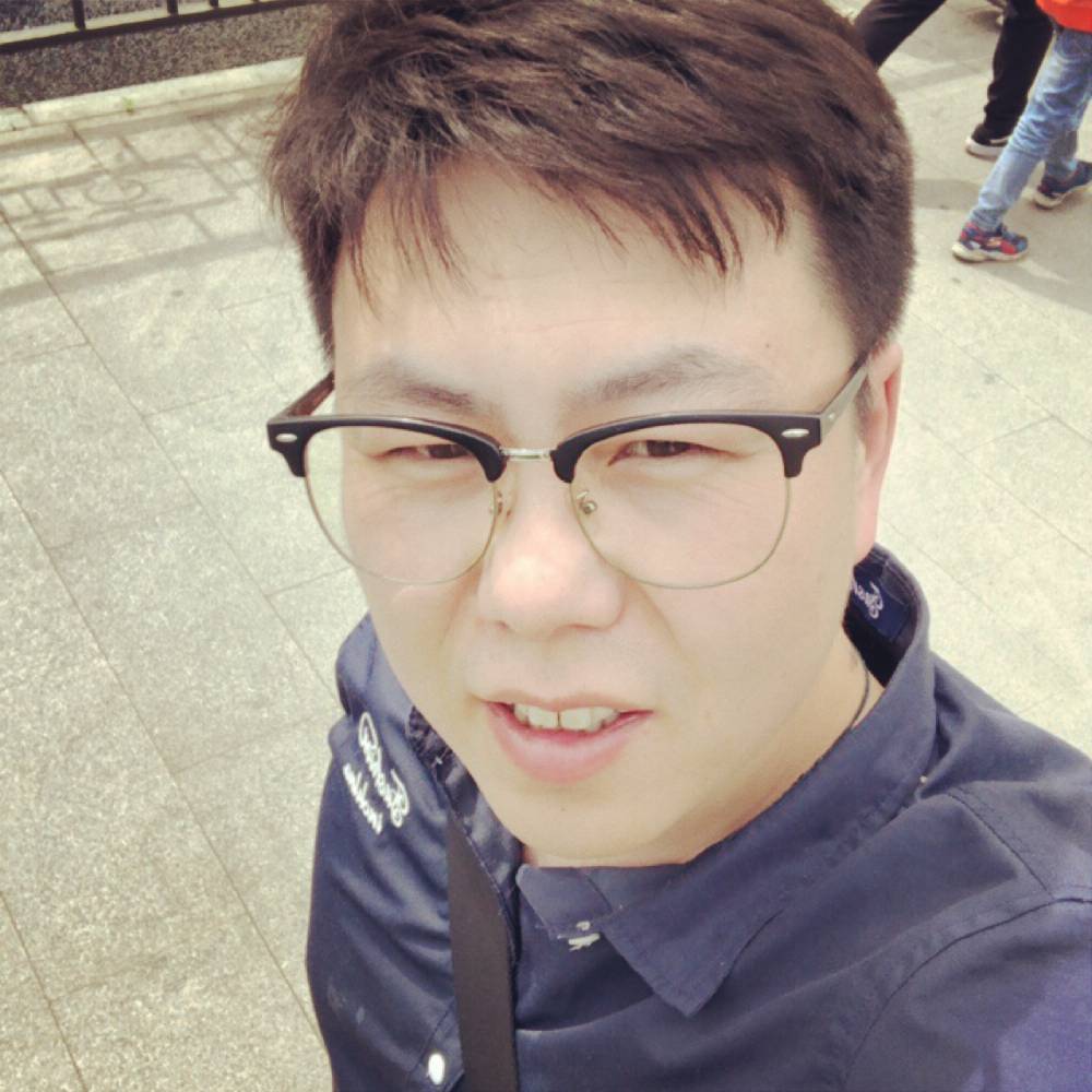 半夏现代的照片