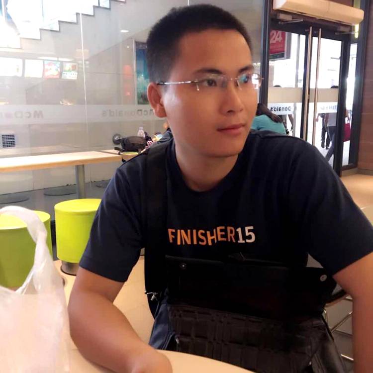 陈翔綕的照片