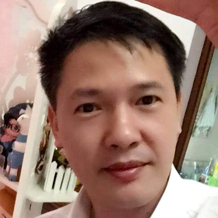孤山冷淡的照片