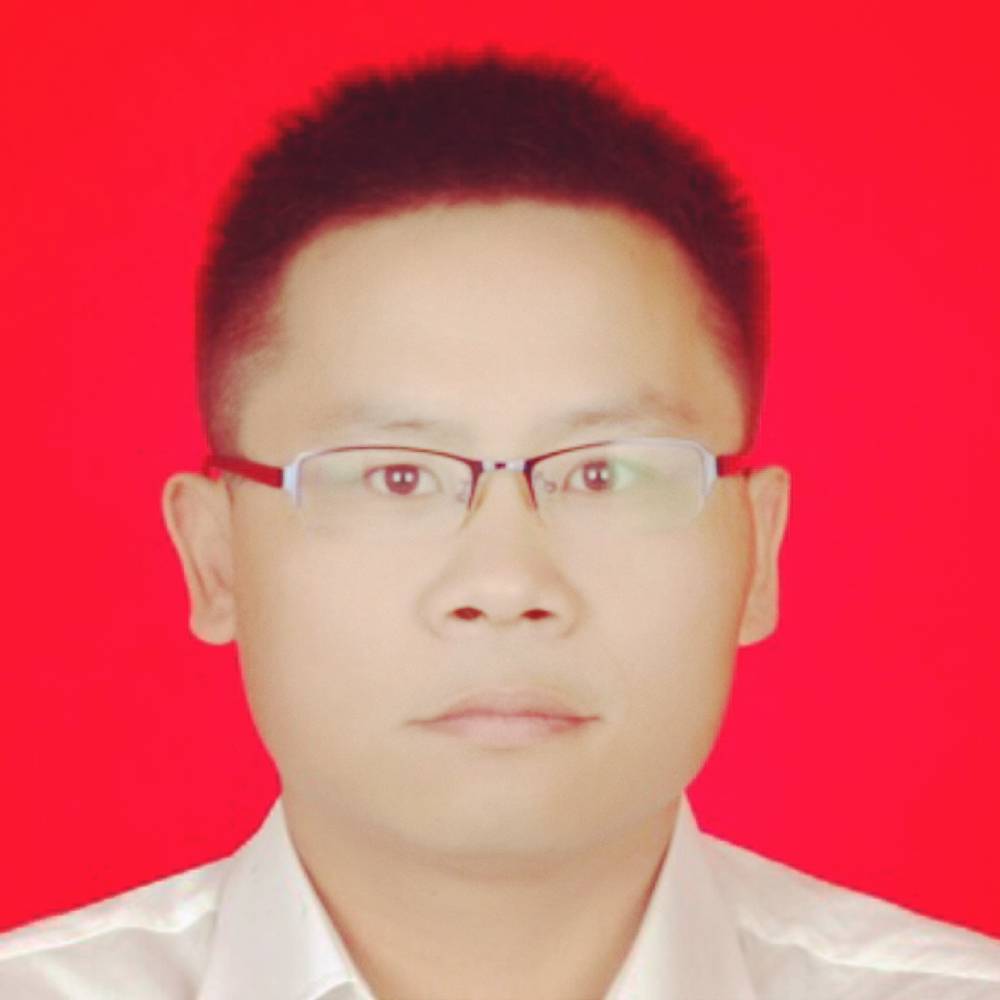 迷路踢故事的照片