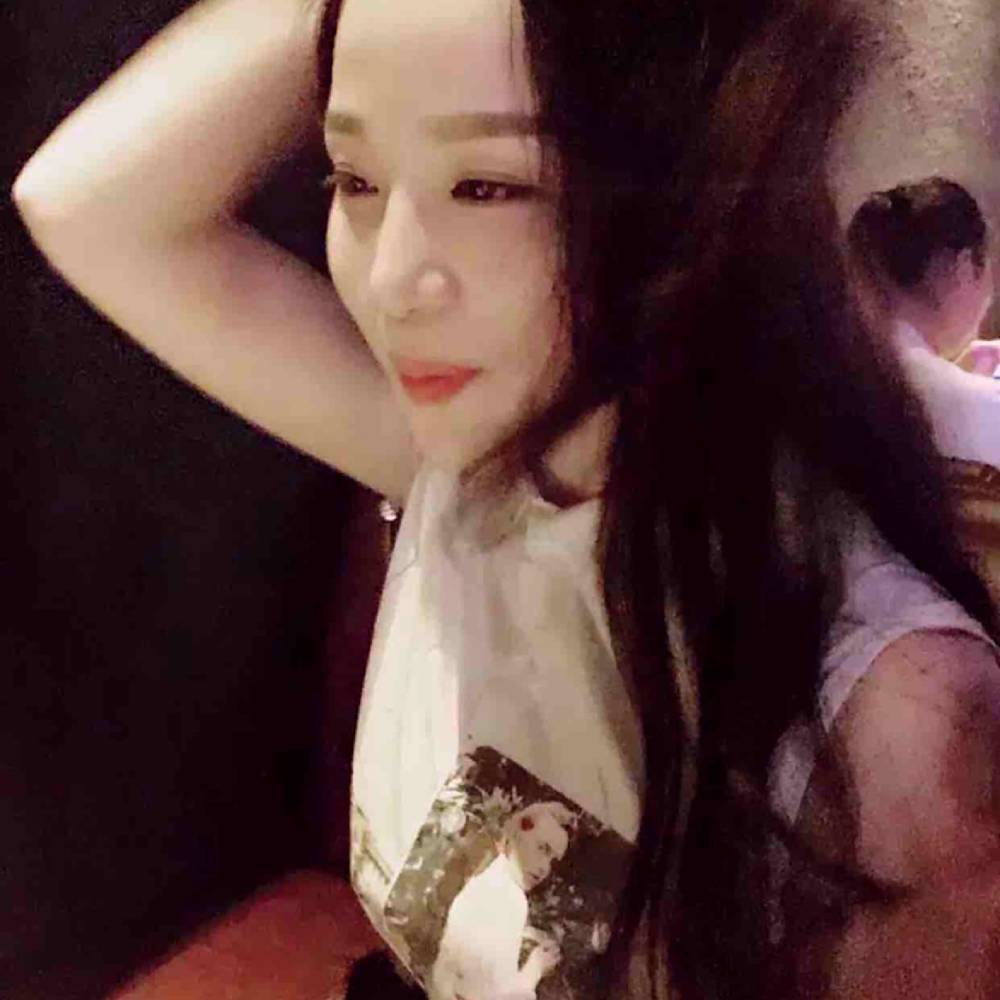 杨欣妍的照片