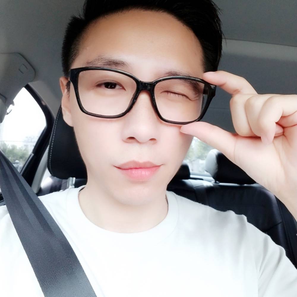 童颜无际的照片
