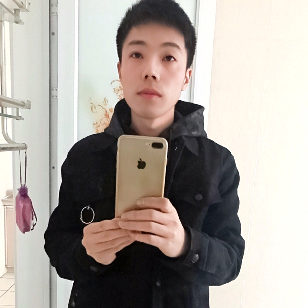 雷子、的照片