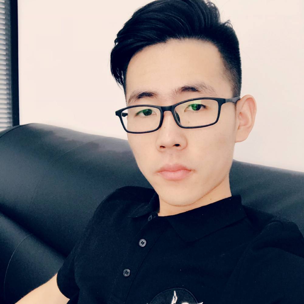 聪明打咖啡的照片