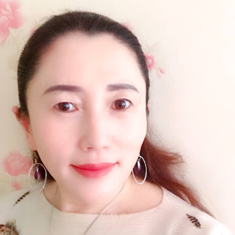 凌子1的照片