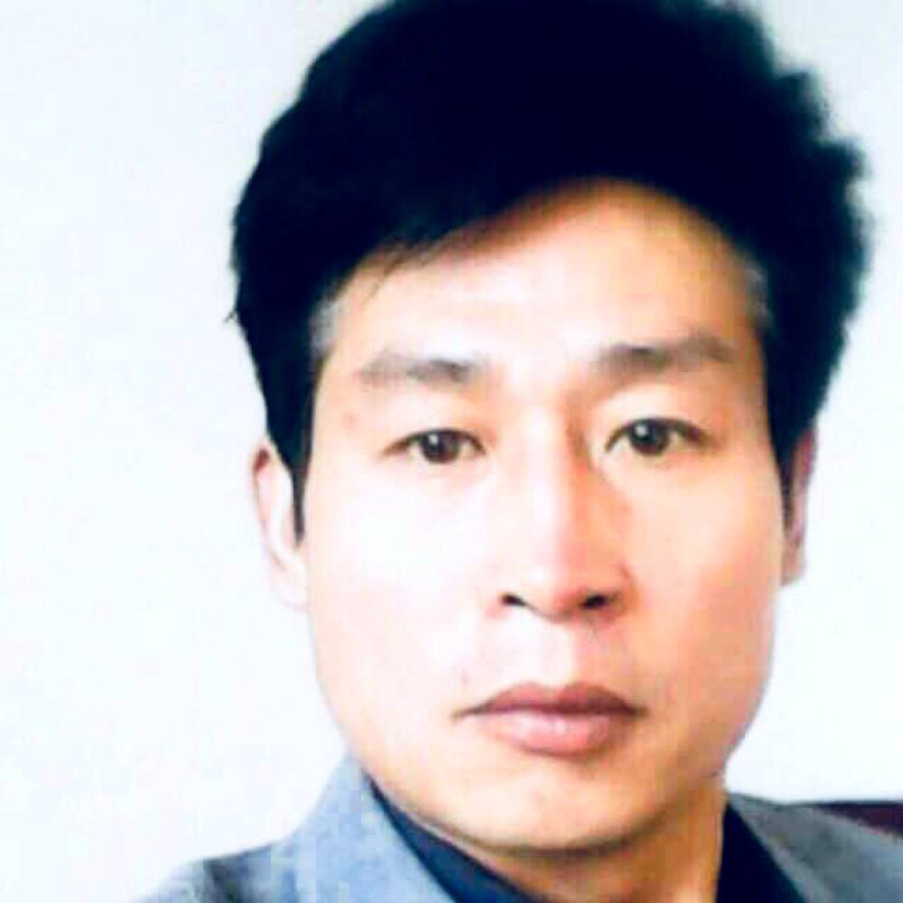 聪慧等待豆芽的照片