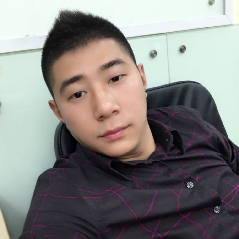神勇笑板栗的照片