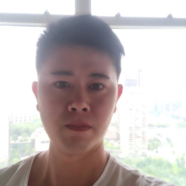 金鱼调皮的照片