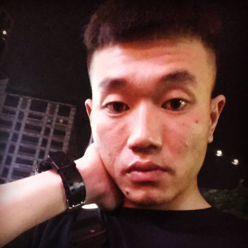 义气还台灯的照片