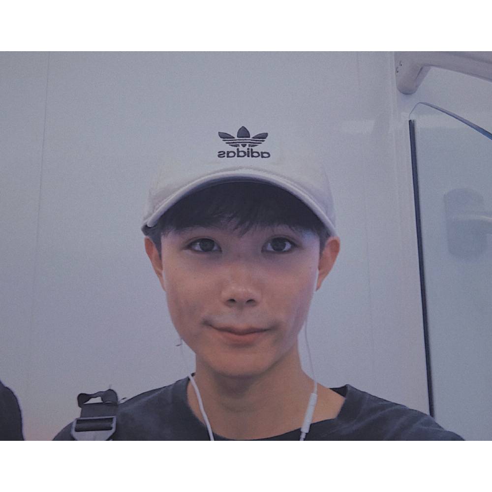 我本人了的照片