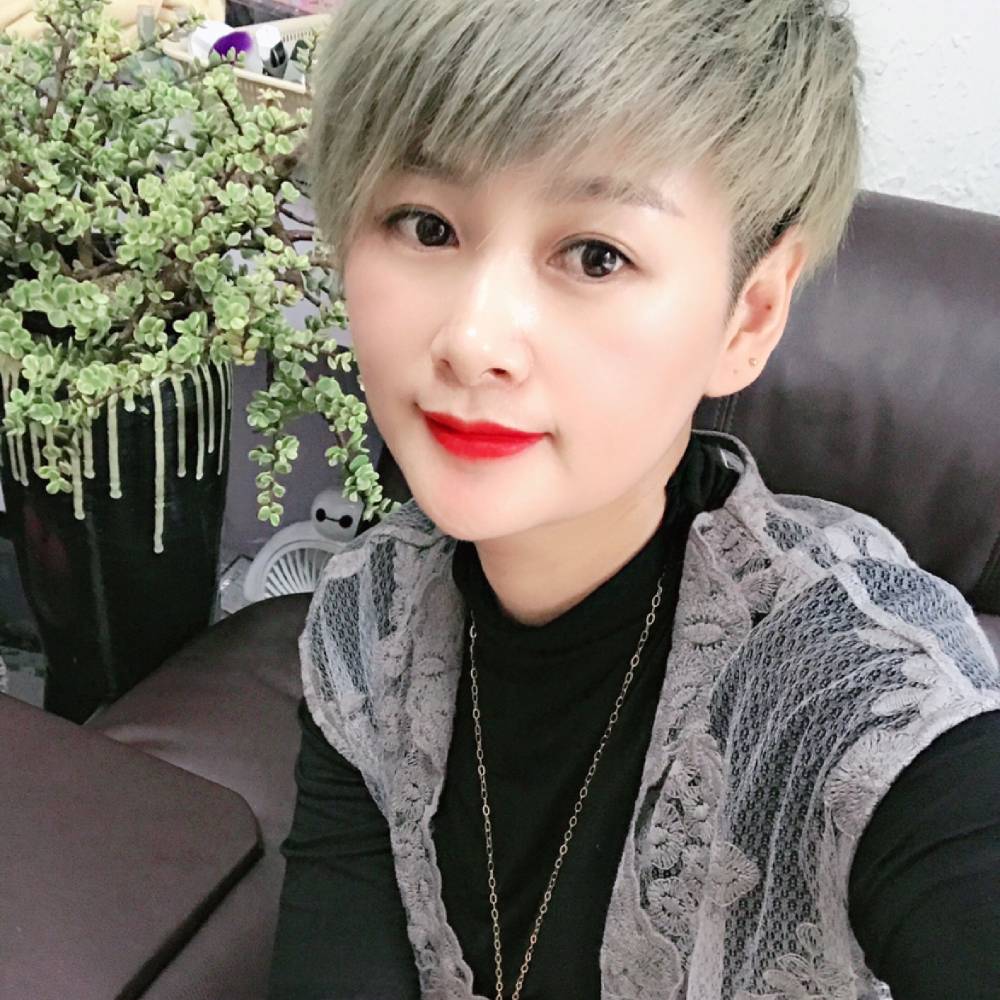 MiSS很甜的照片