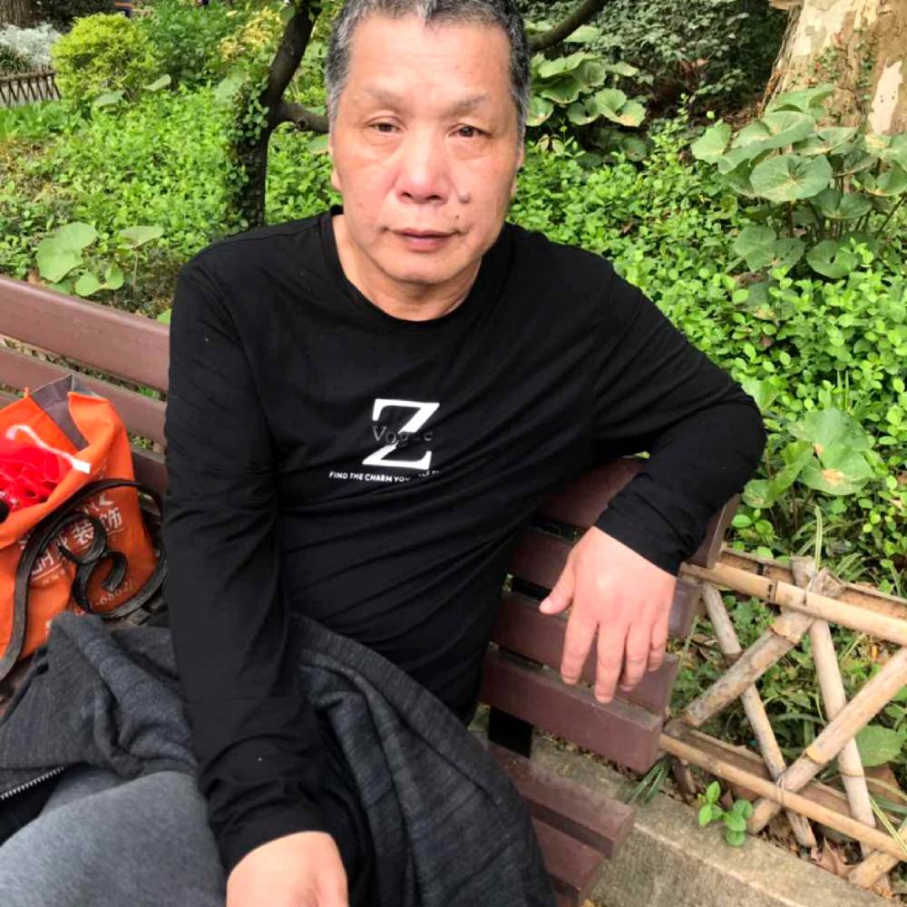 沧澜倾心炙热的照片