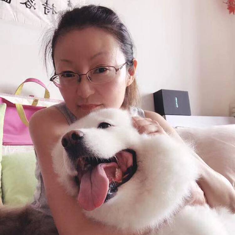 吉小妞的照片