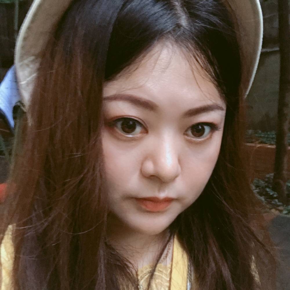 落后爱恋百褶裙的照片