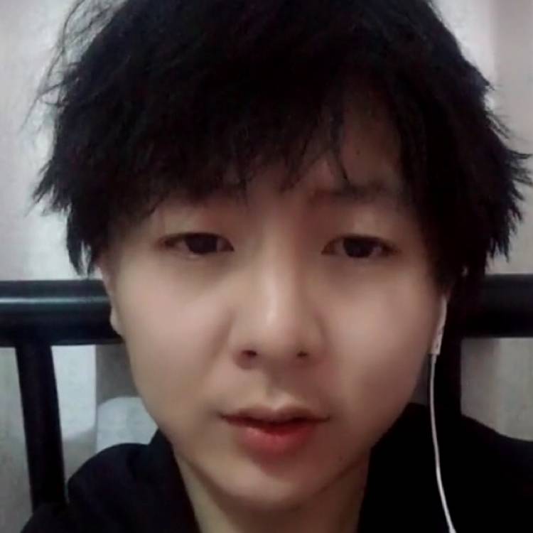 峸南的照片