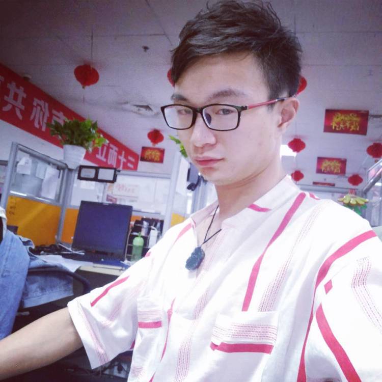 断夏踢痴情的照片