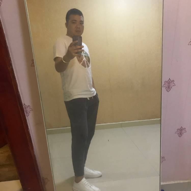 ᝰ、闷墩儿的照片