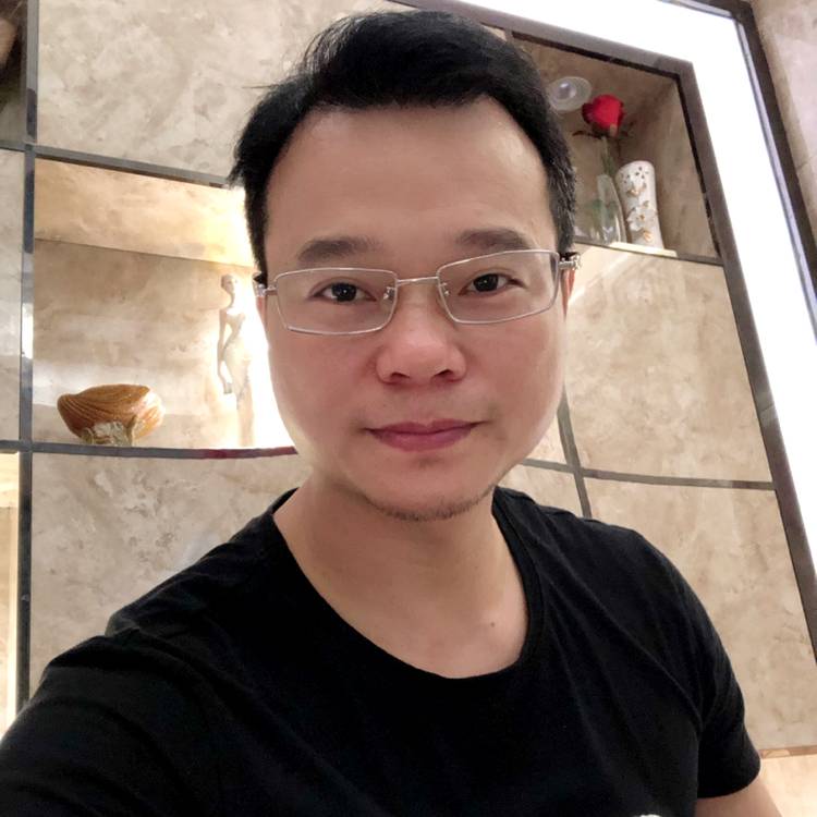 青衣踢快乐的照片