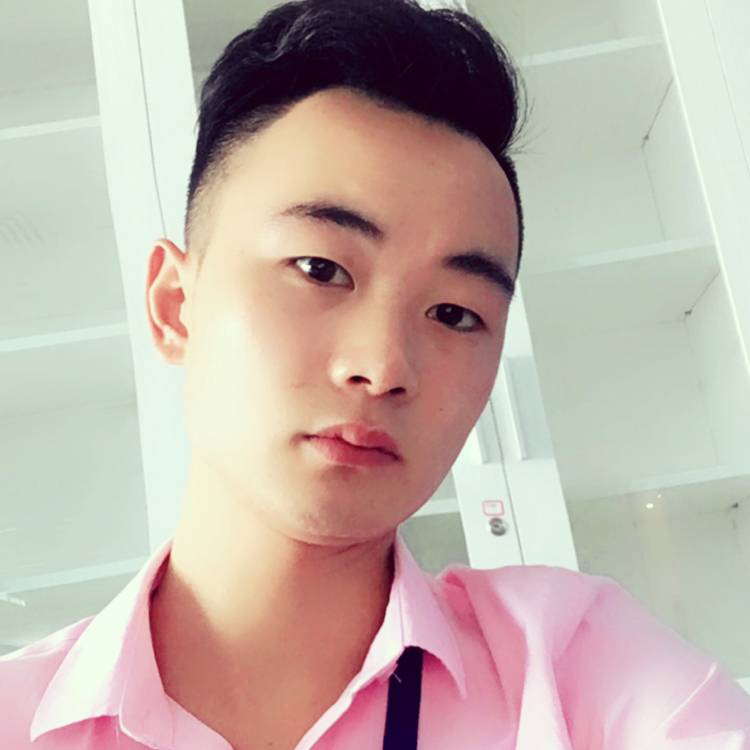 那个.小男人的照片