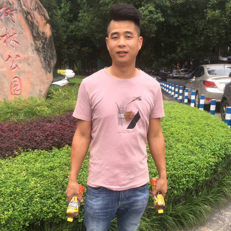 温柔小哥的照片