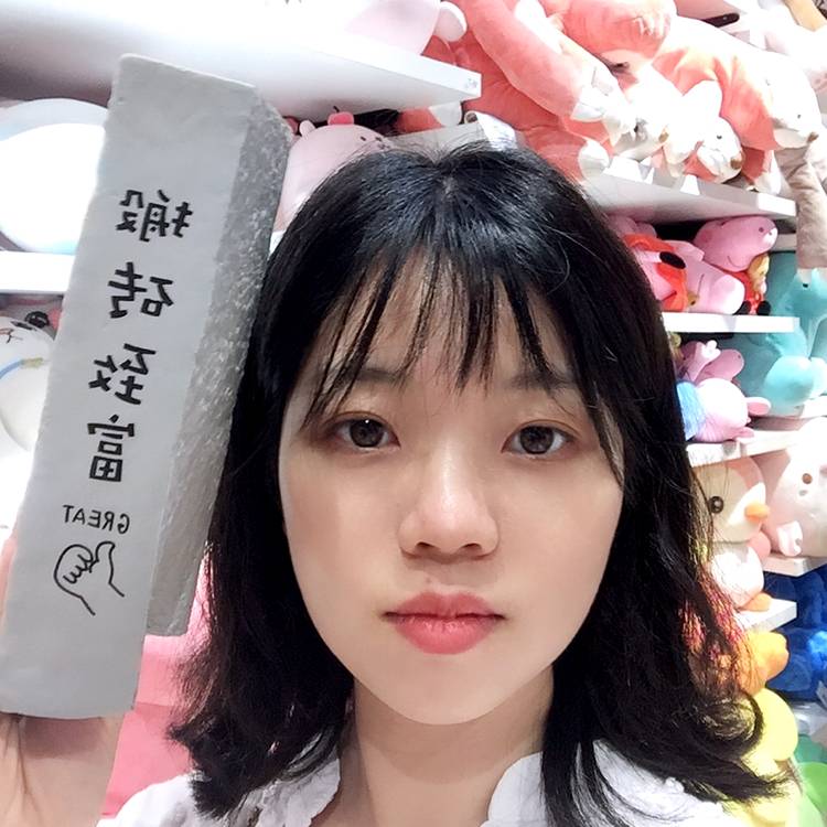 热心的口红的照片