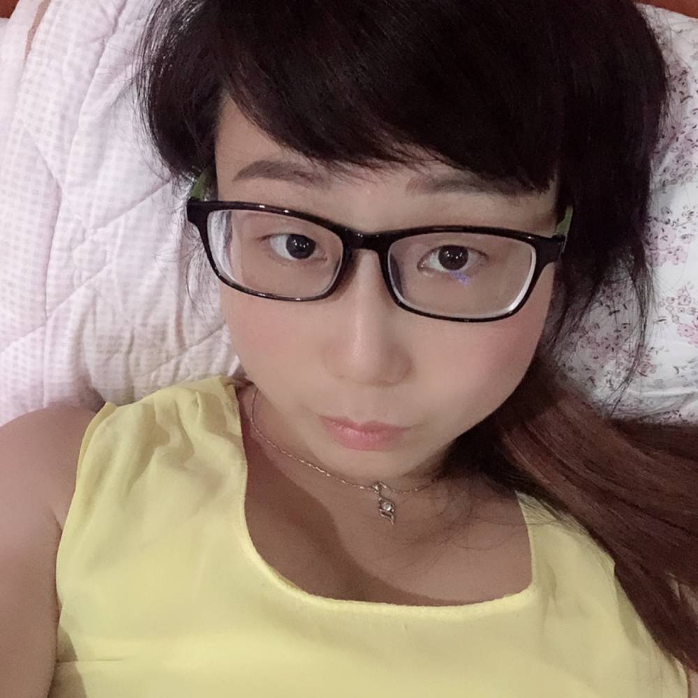 肖晴雨的照片