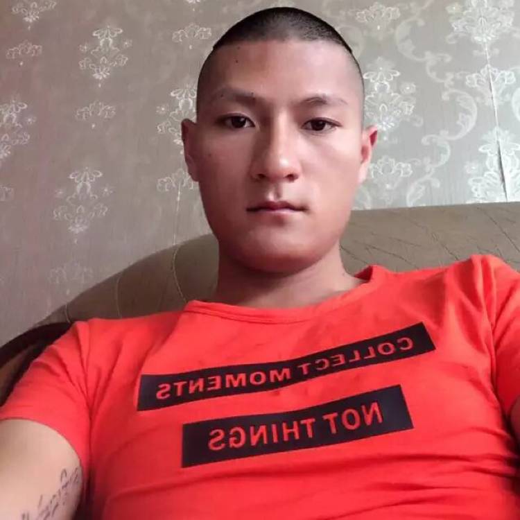 苏L的照片