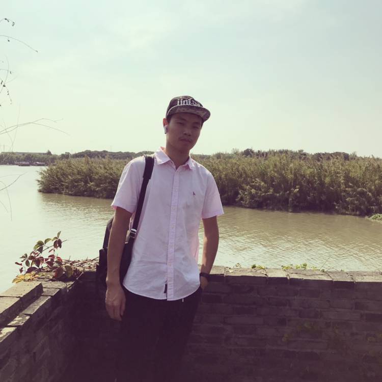一夜之的照片