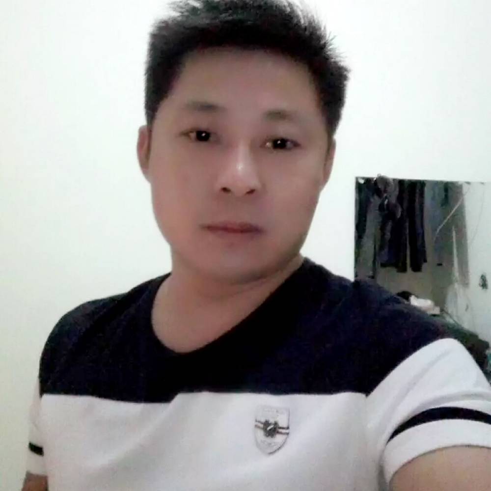 撸起袖子拼的照片