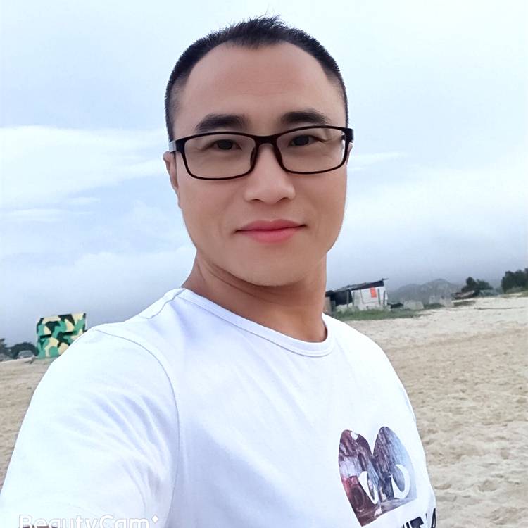 mc tsang的照片