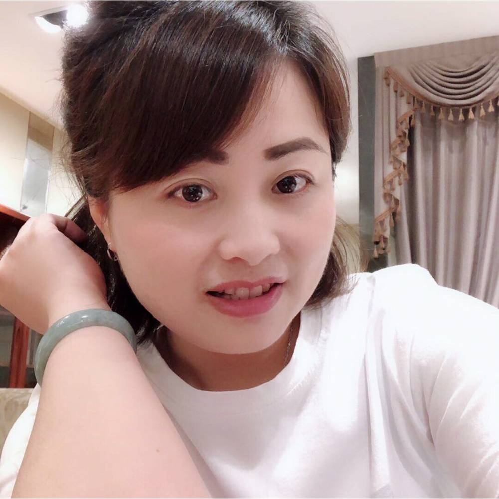 胖胖的妈妈的照片