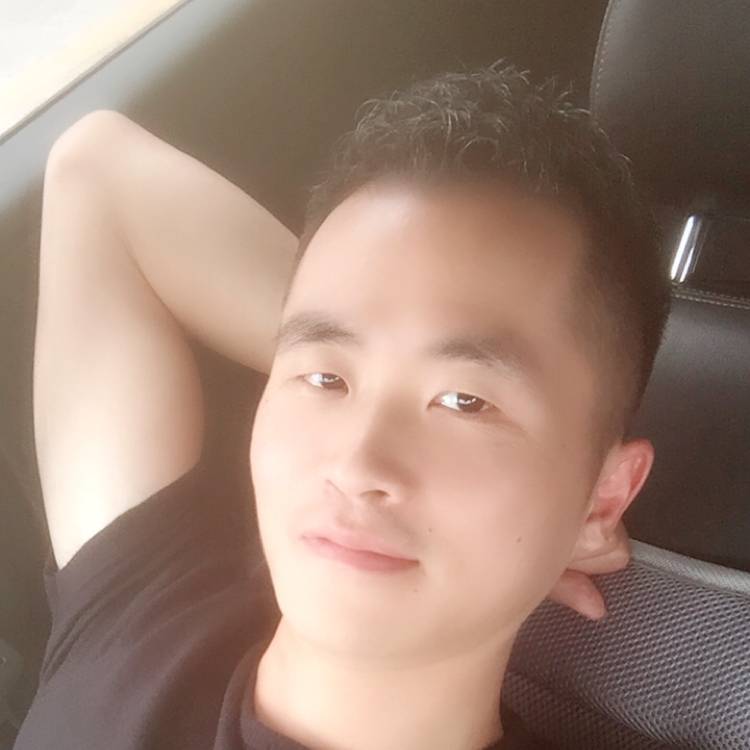 无人撩我的照片