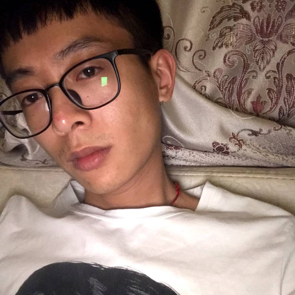 以辰的照片