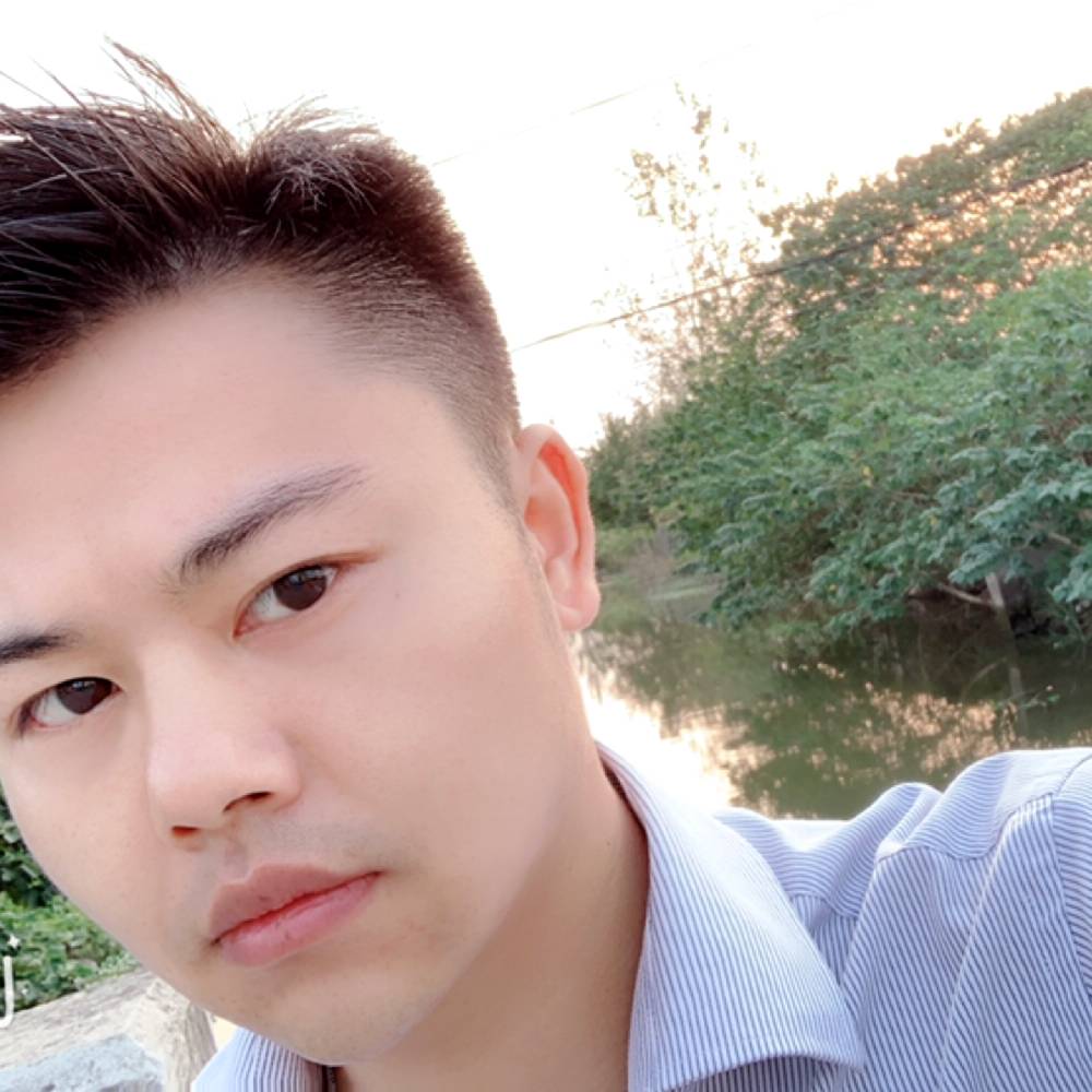 leo利奥的照片