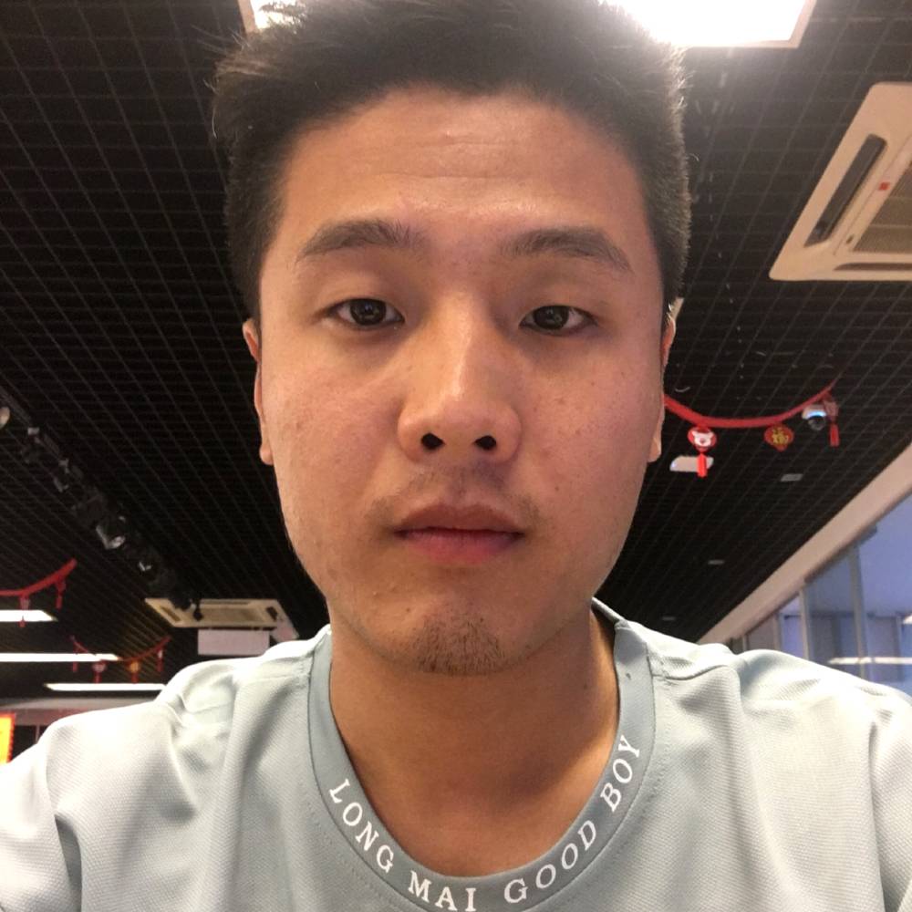 蓝天打灼热的照片