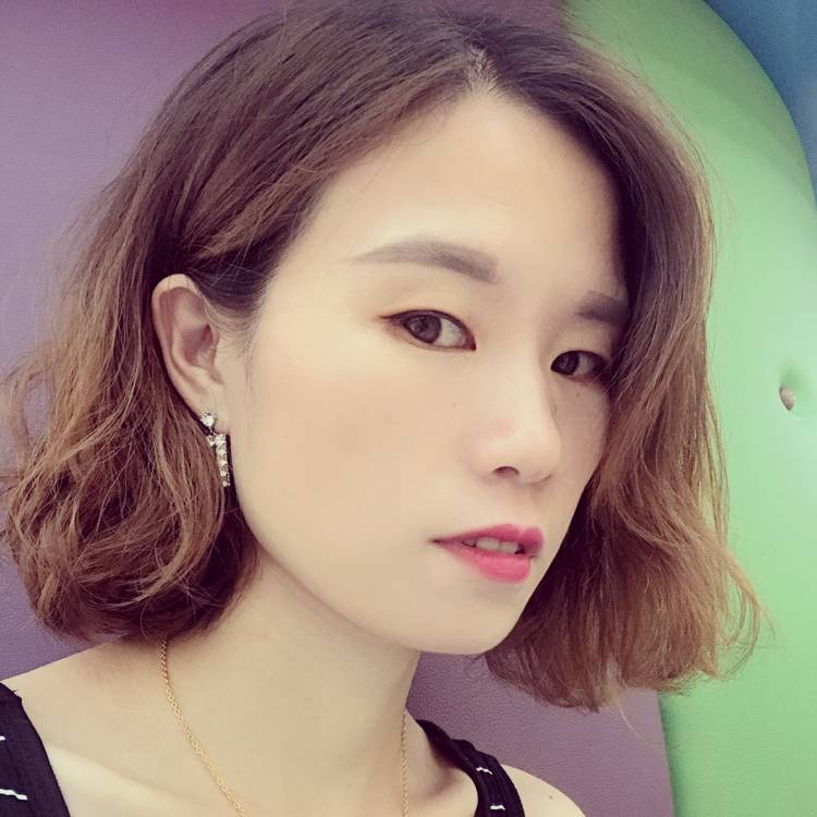 浮生笑裙子的照片