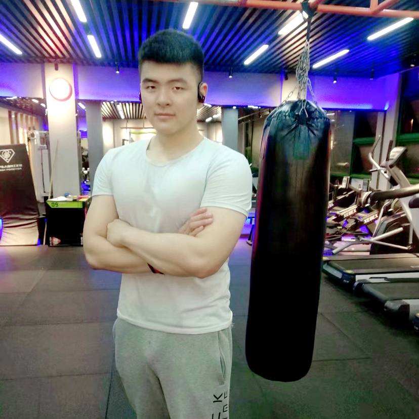 龙宇Lee的照片
